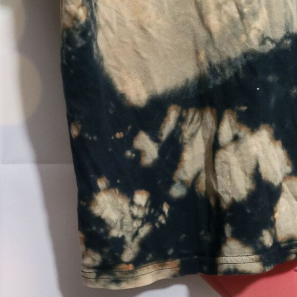 Womens Smokey T-Shirt - Picture 5 of 8